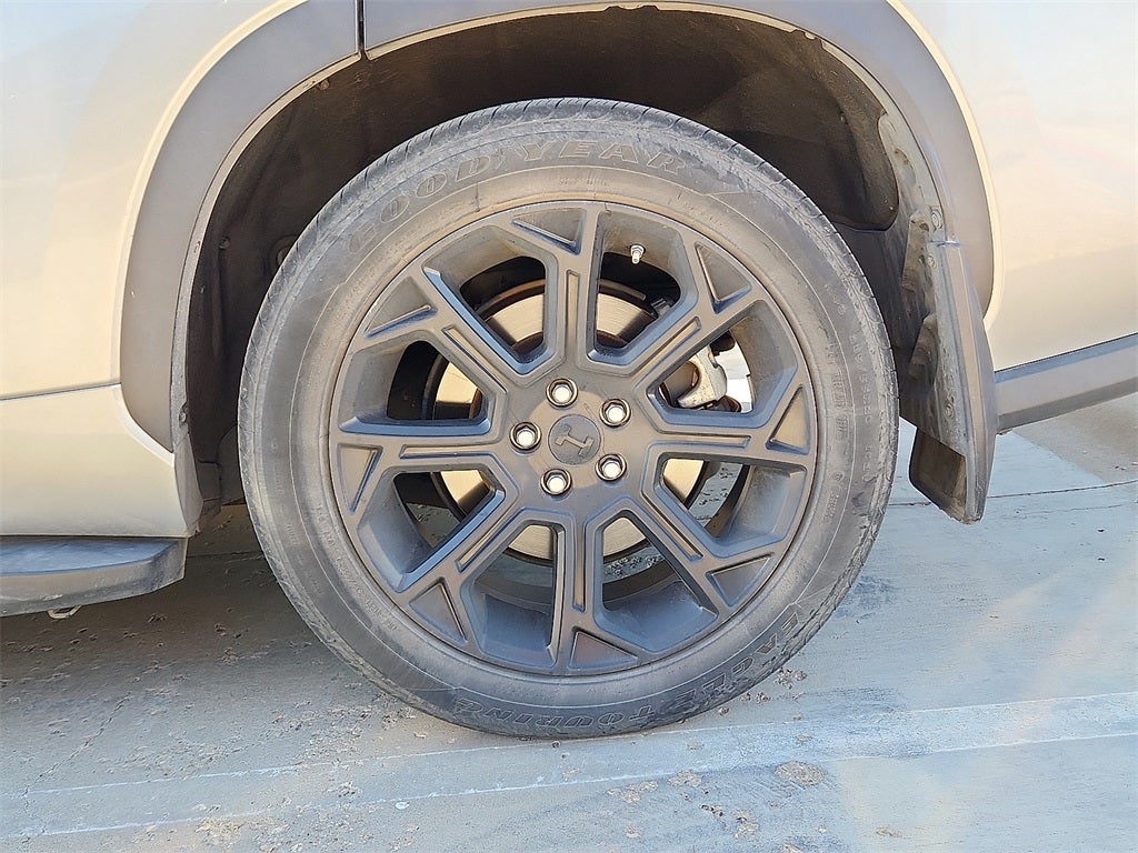 2022 Toyota Highlander L