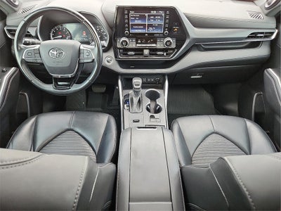 2021 Toyota Highlander XSE
