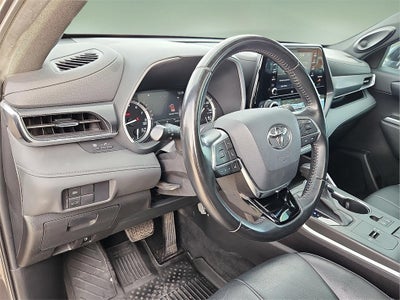 2021 Toyota Highlander XSE