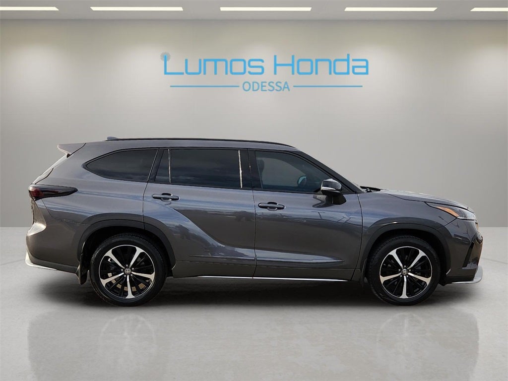2021 Toyota Highlander XSE