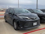 2026 Toyota Sienna XLE 8 Passenger