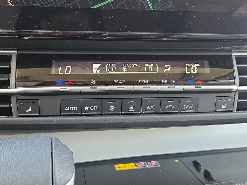 2026 Toyota Sienna XLE 8 Passenger