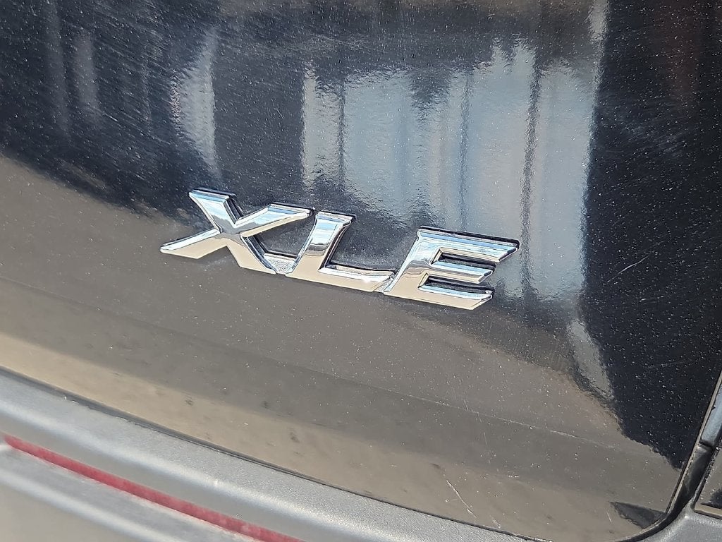 2026 Toyota Sienna XLE 8 Passenger