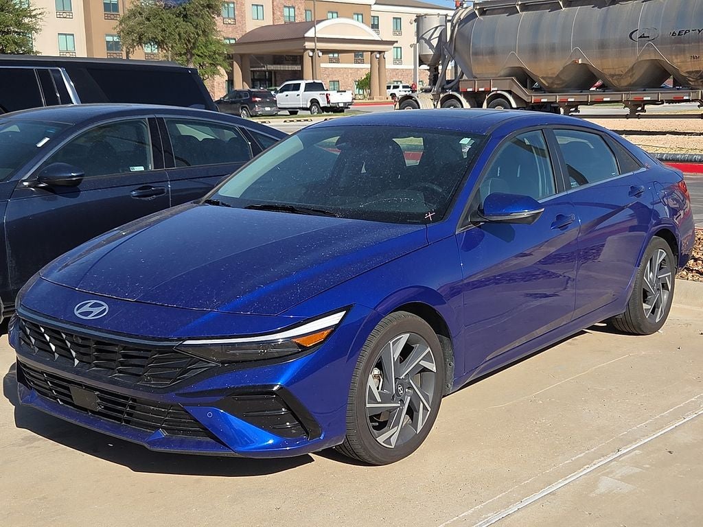 2024 Hyundai Elantra Limited
