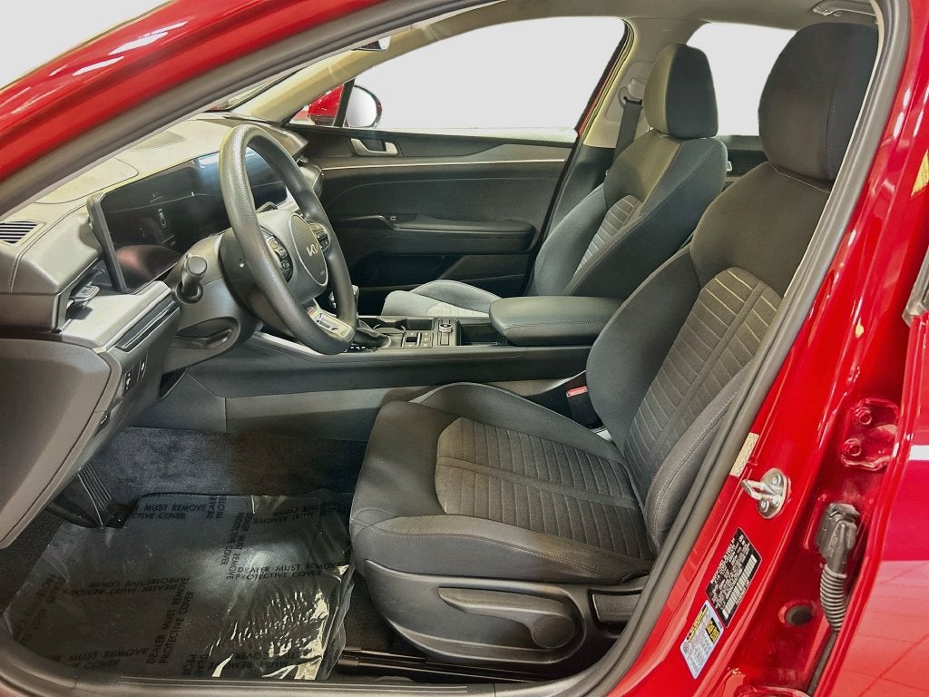 2025 Kia K5 LXS