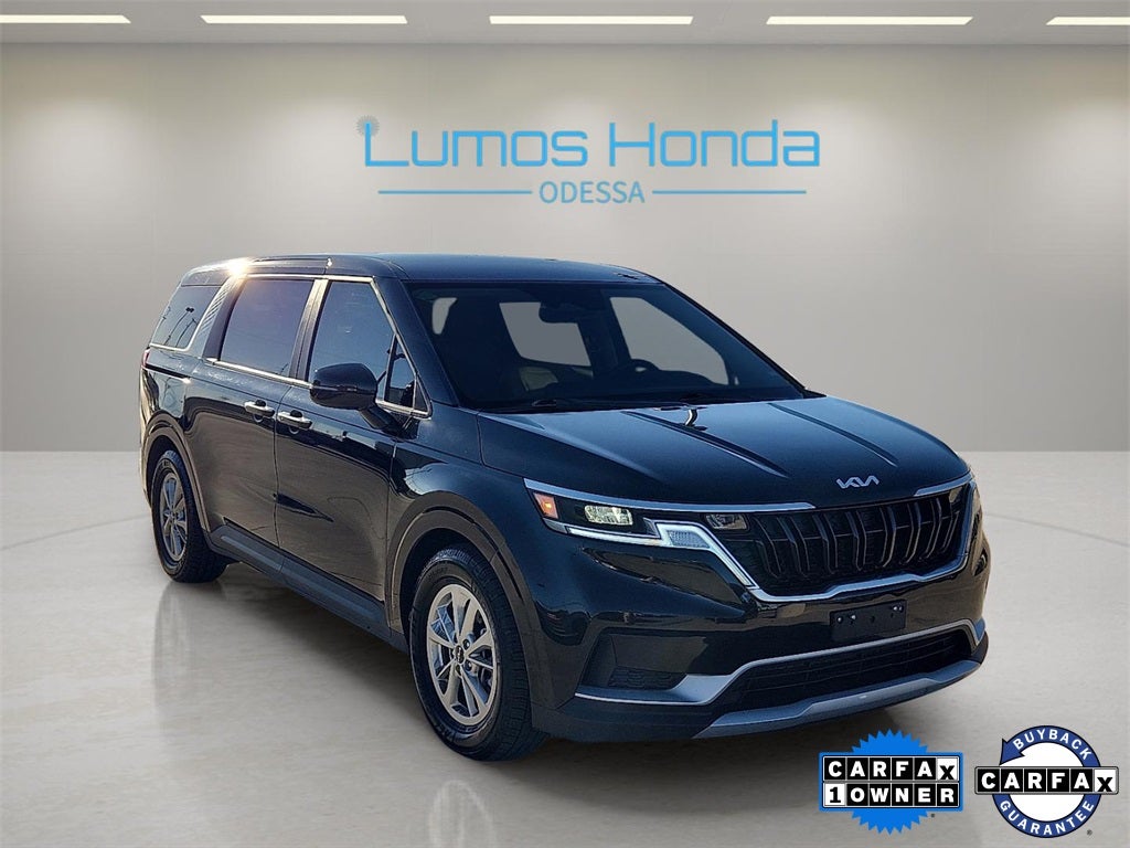 2024 Kia Carnival LX